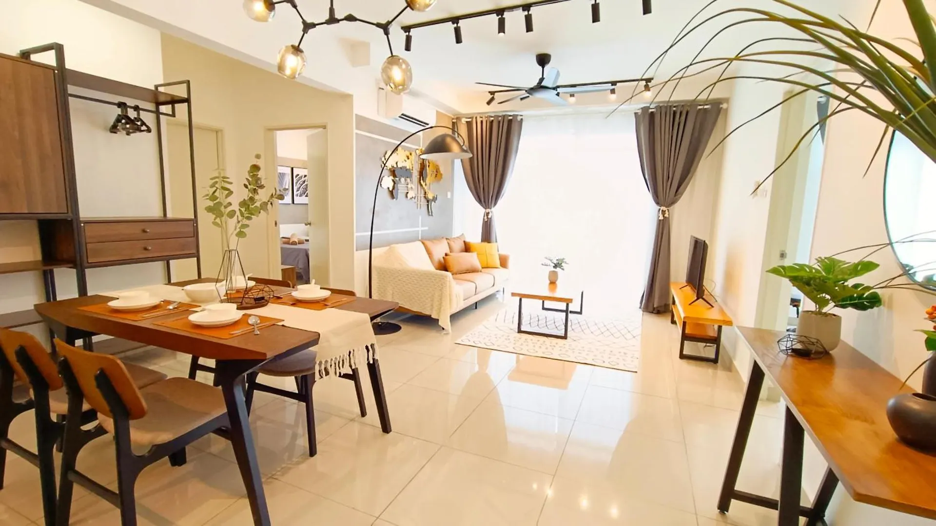 Kulai D'Putra Suites Beside Ioimall Near Airport And Jpo 0*,