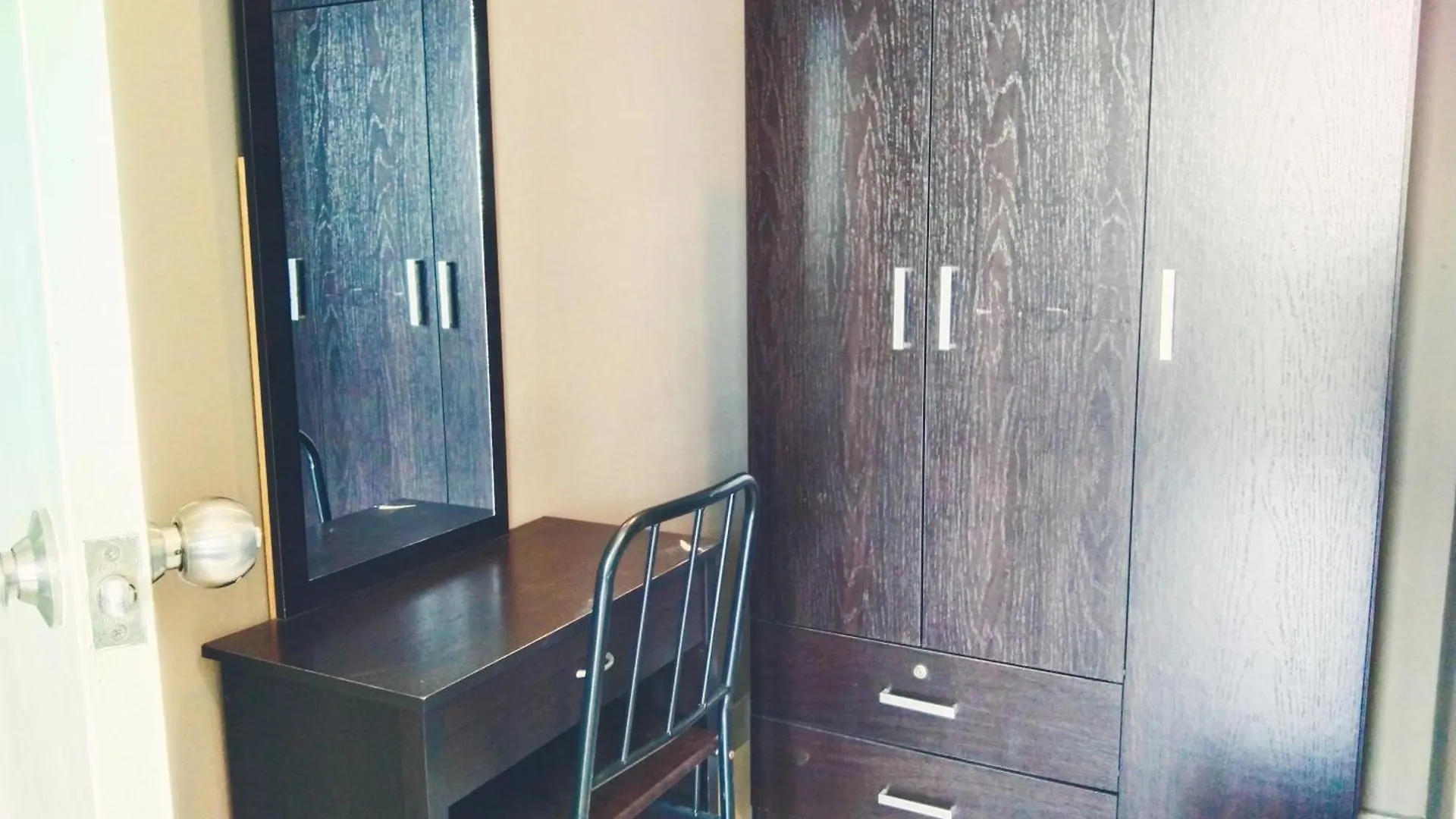 Apartment Kulai D'Putra Suites Beside Ioimall Near Airport And Jpo