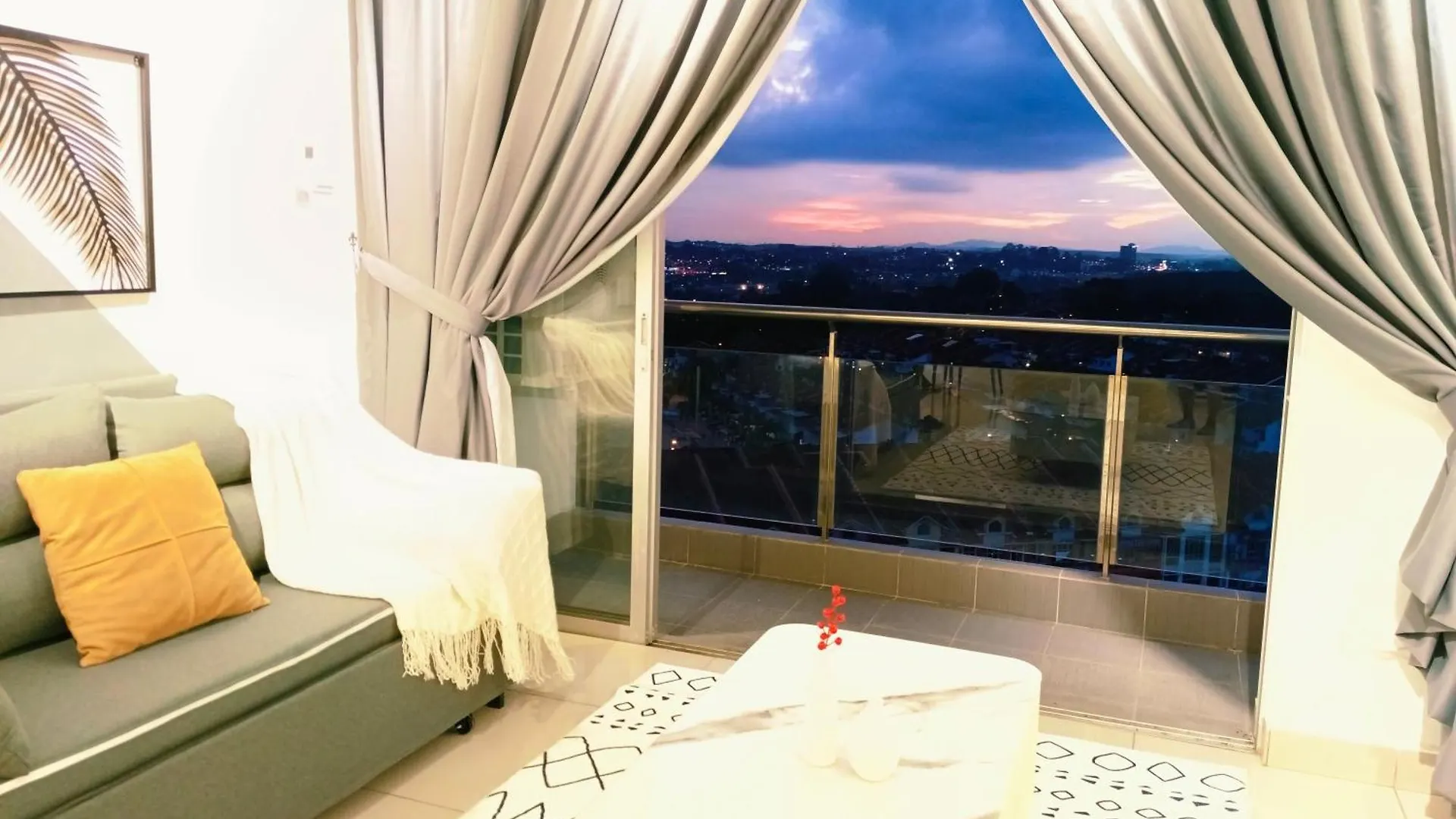 Kulai D'Putra Suites Beside Ioimall Near Airport And Jpo Ma­lay­sia